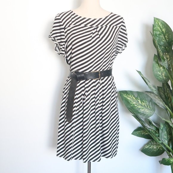 J. Crew Black & White Striped Short Sleeve Mini Dress Size 8 - Picture 13 of 14
